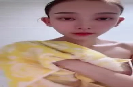 Đêm không ngủ vì anh sếp cu to Saika Kawakita Hì hục với vợ cũ trong thư viện